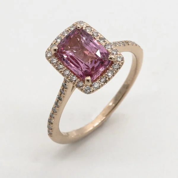 Yellow Sapphire (Pukhraj)